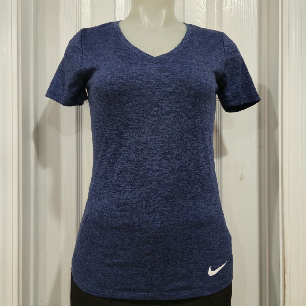 Nike Women's Blue Short Sleeve Tee
